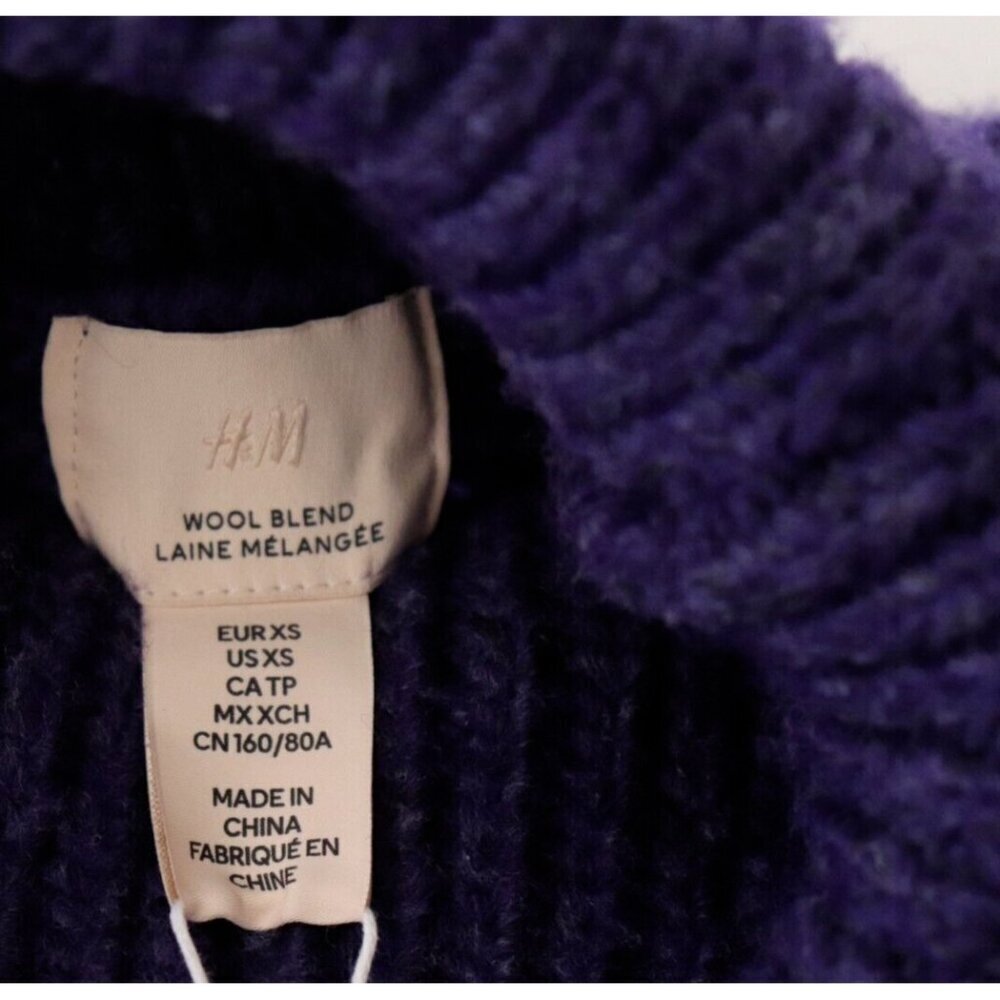Purple Cable Knit Turtleneck Cropped Sweater - Picture 4 of 7